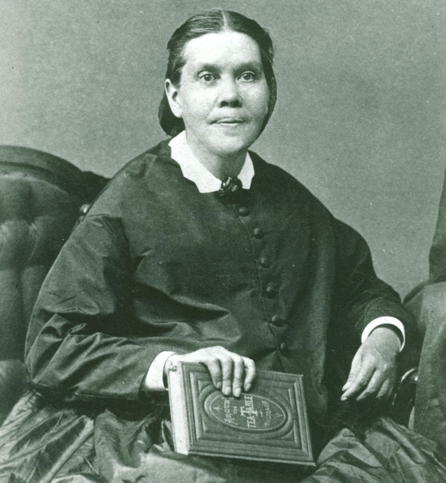 MEGAPHONE ADV 105 anos da morte