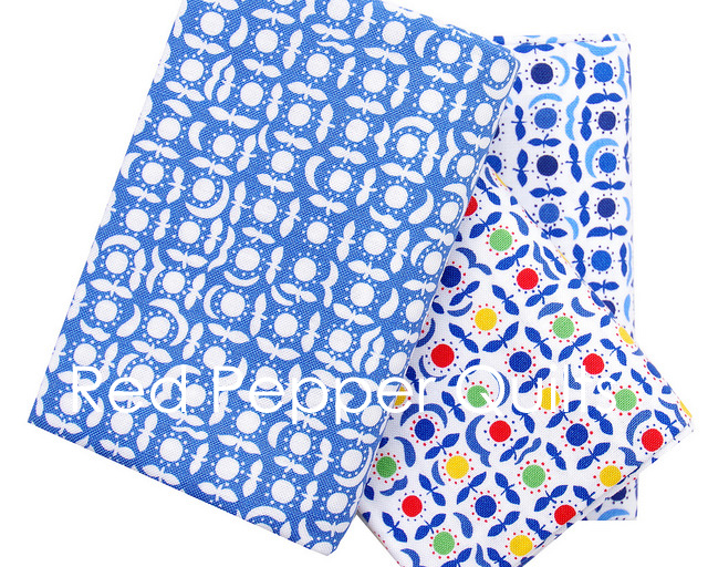 Feed Sacks: True Blue by Linzee Kull McCray for Moda Fabrics | © Red Pepper Quilts 2018 #sundaystash #feedsackfabric #modafabrics
