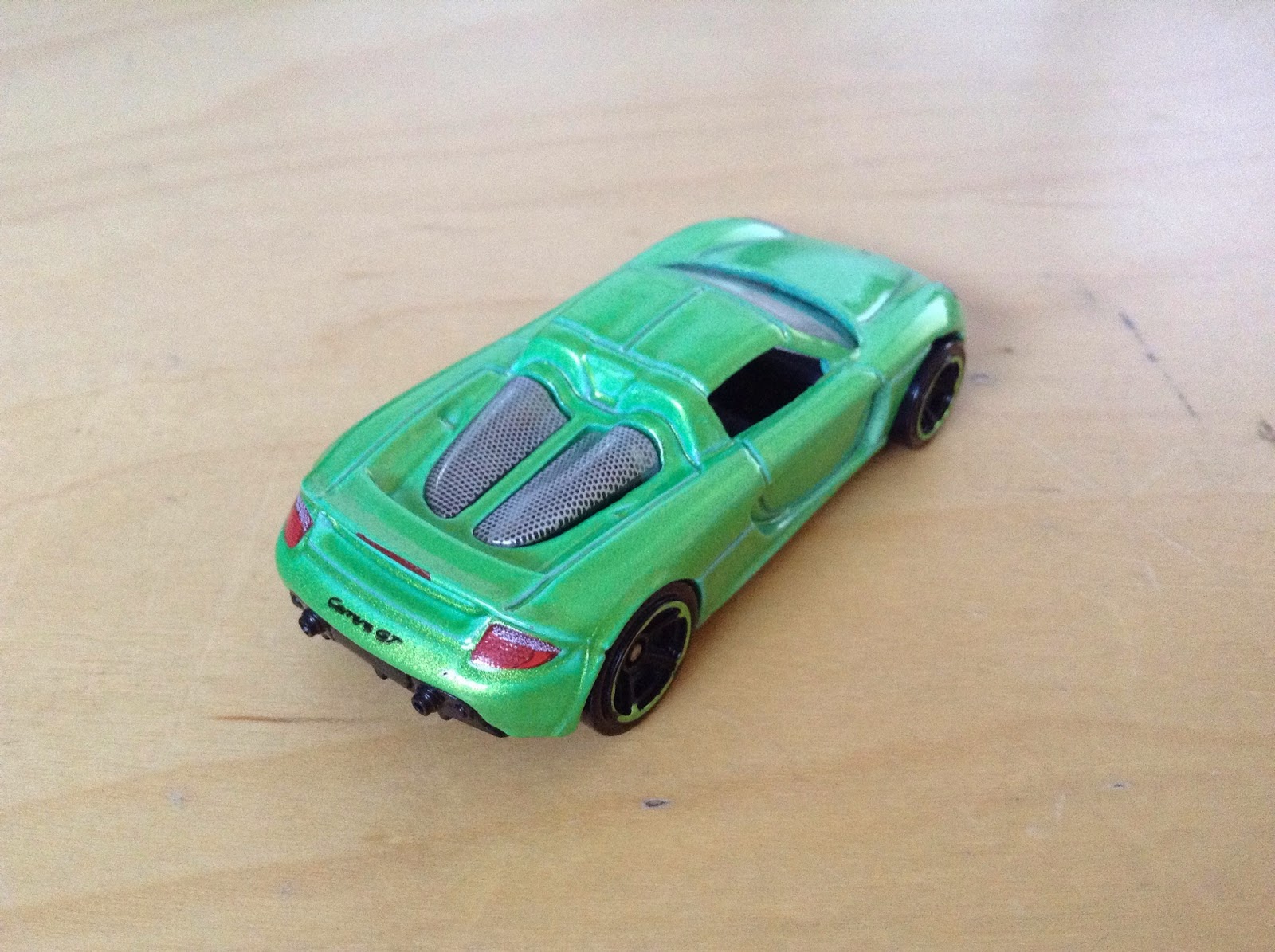 JULIAN'S HOT WHEELS BLOG Porsche Carrera GT