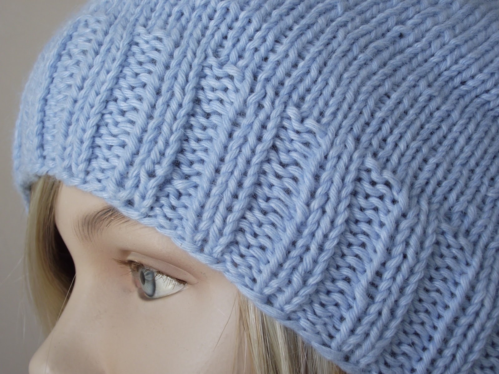 Mütze - Beanie Queen - out of the blue knit