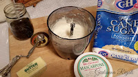 Mascarpone Icing for Italian Cinnamon Rolls