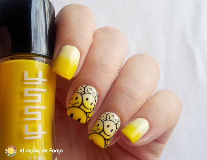 yellow gradient smile nails | el rincon de fama