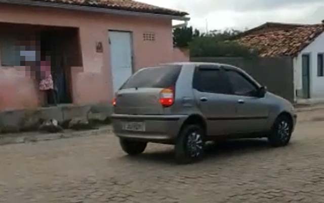 Jacobina: Condutor de veículo deixa comunidade de Olhos D'água em pânico; vídeo