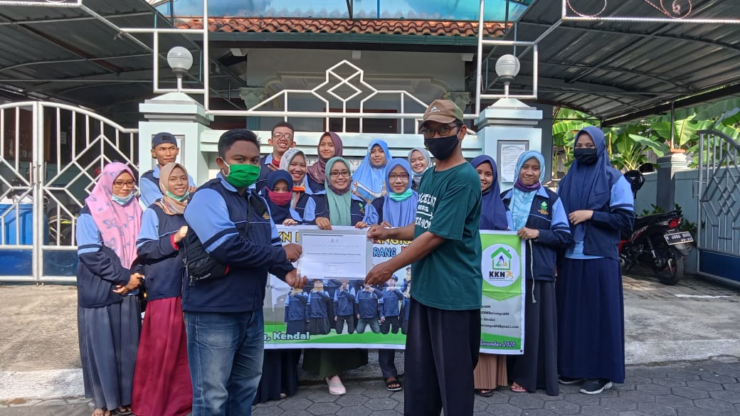 Mahasiswa KKN UIN Walisongo Mahasiswa KKN UIN Walisongo