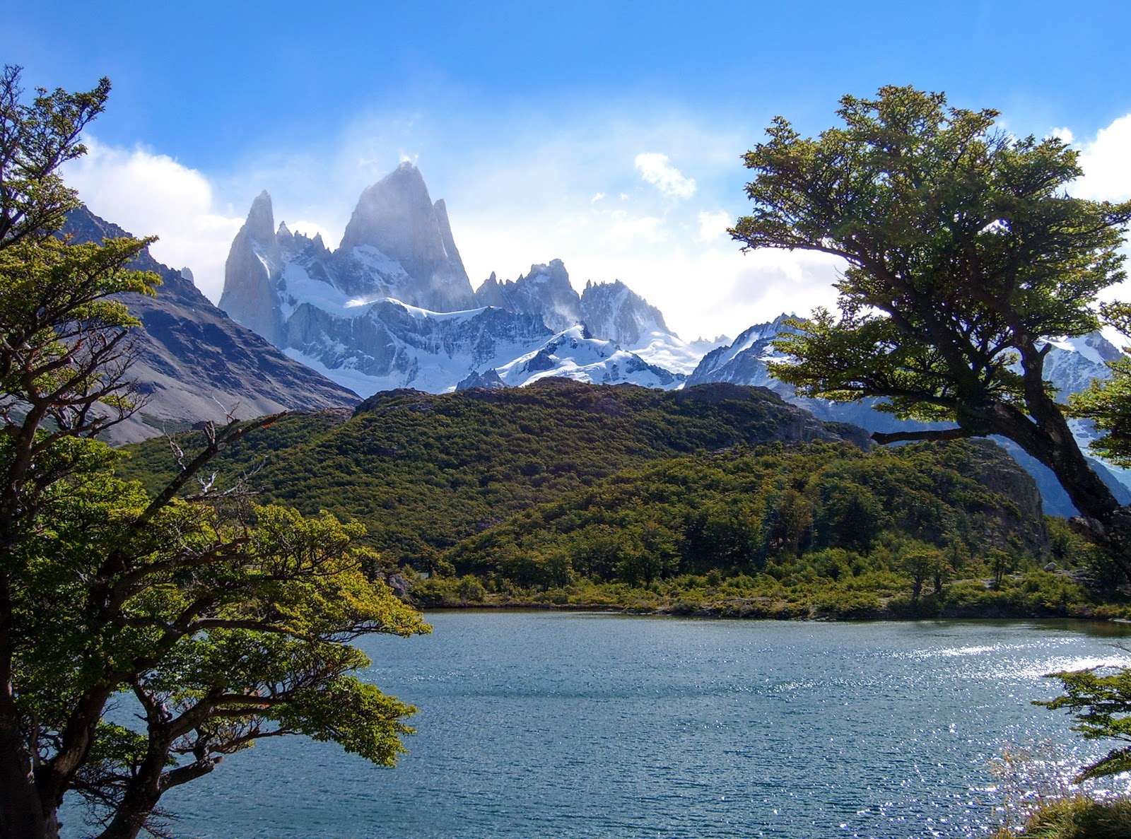патагония аргентина. особенности природы аргентины. особенности природы аргентины. зима в патагонии. гора эль-чалтен патагония озеро.