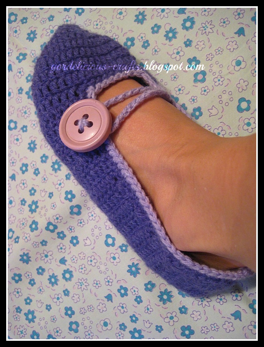 gordelicious creative crafts: Purple slippers and flower