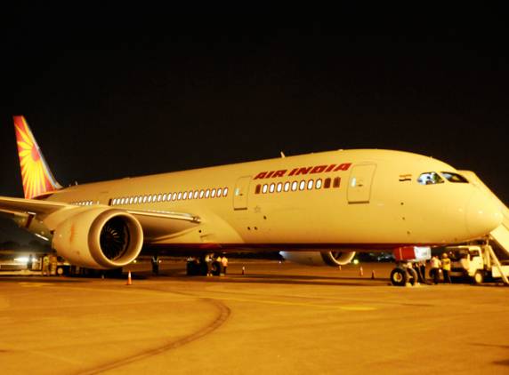 Round trip: Nagpur to Hyderabad flights