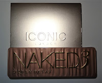 Review Iconic London Day to Slay Eyeshadow Palette