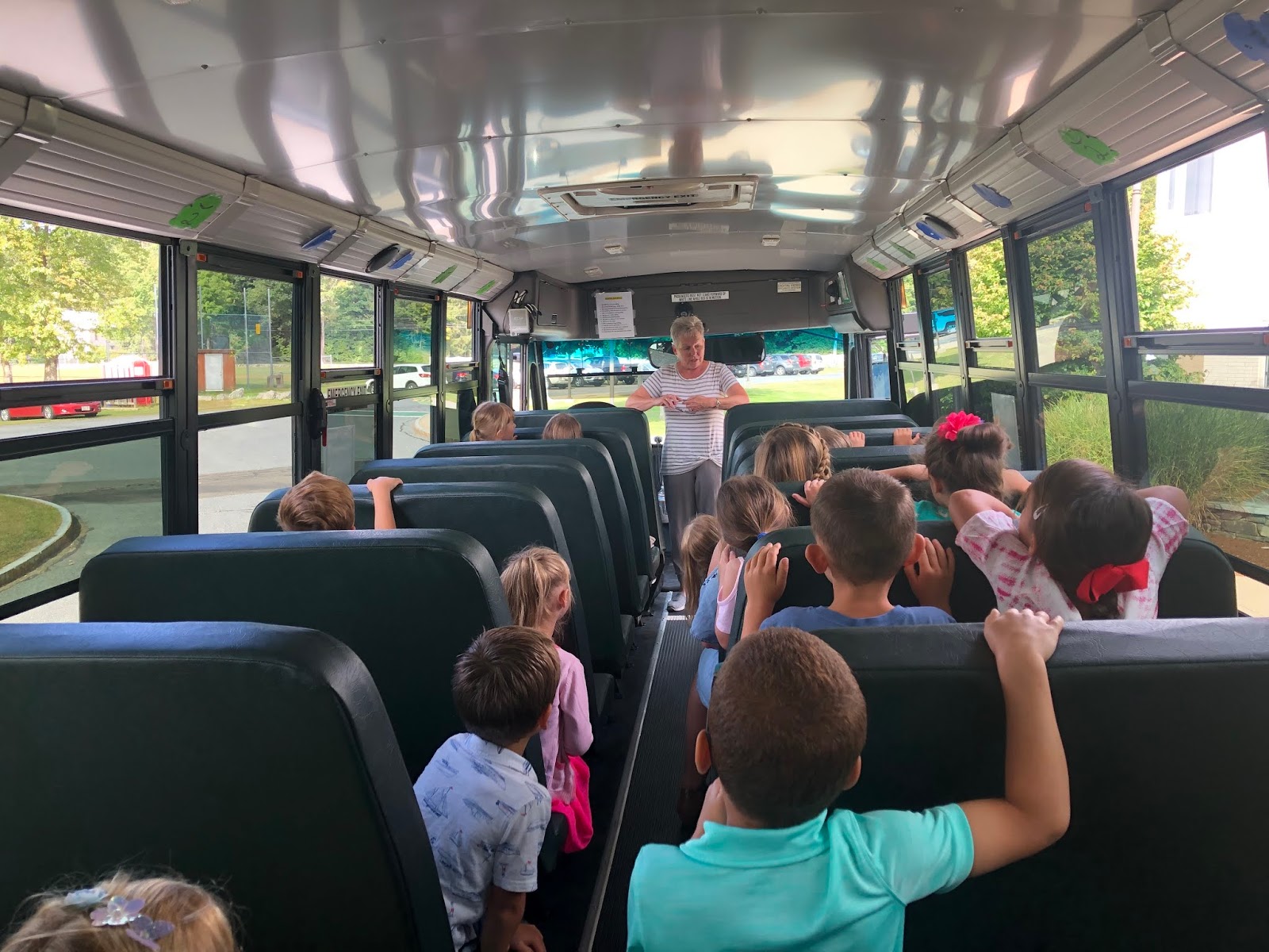 Mrs. Walton's Kindergarten Class Bus Ride & Classroom Visit!