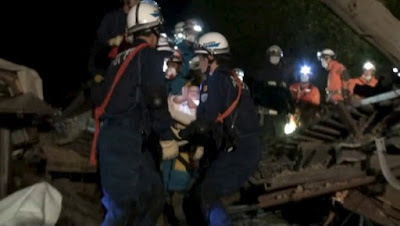 Ισχυρότατος σεισμός 7,4 Ρίχτερ συγκλονίζει την Ιαπωνία - Προειδοποίηση για τσουνάμι  