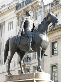 Duke of Wellington statue, Threadneedle Street, London