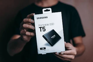 Portable Samsung Solid State Drive black in a white box