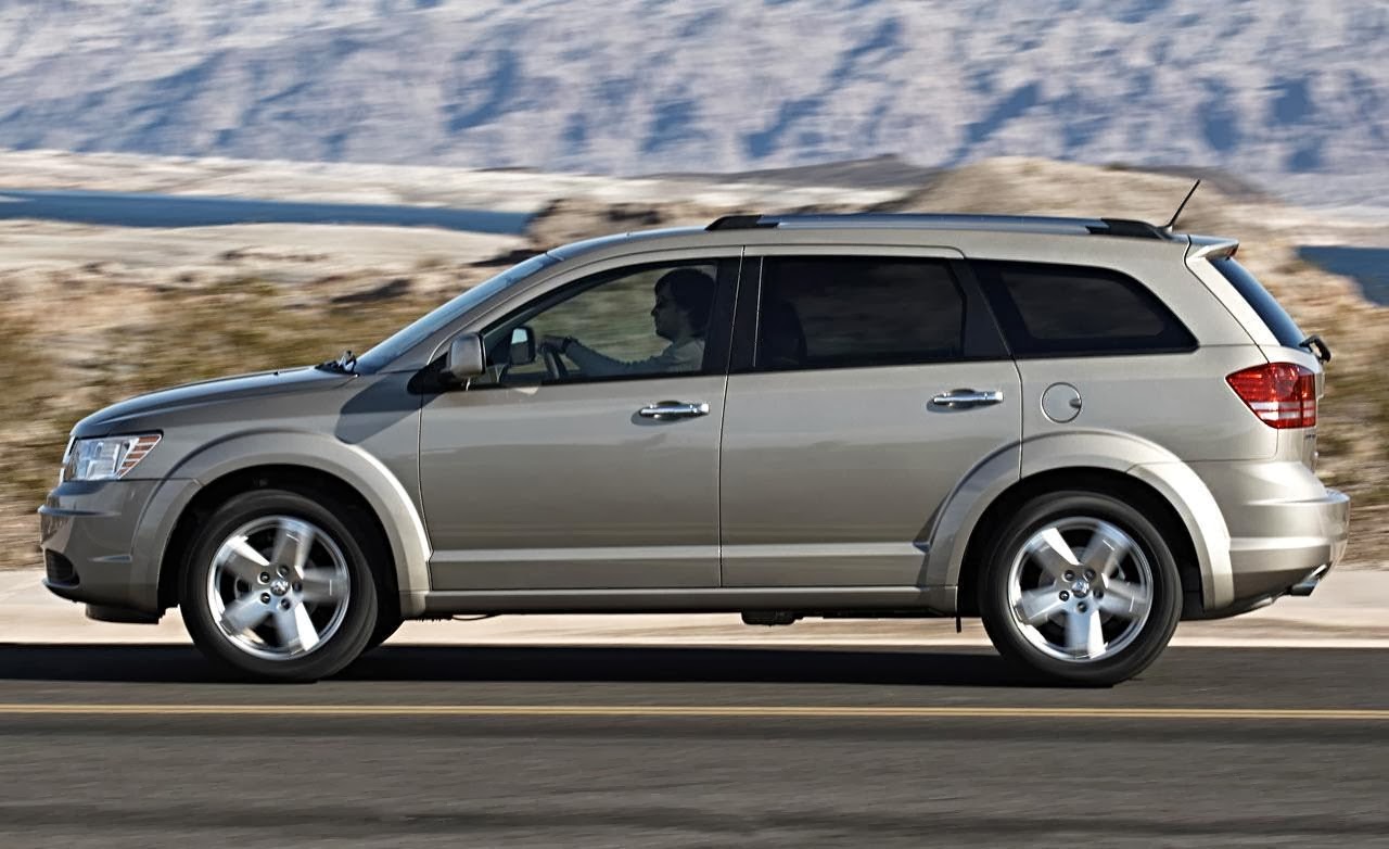 додж джорней 2. Fiat freemont 2021. 4. машина додж ларни. Dodge journey черный.