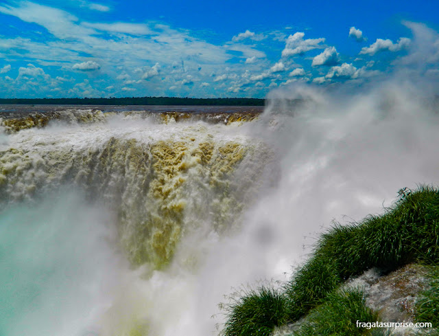 Parque Nacional del Iguazú, lado argentino das cataratas