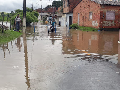 Fortes chuvas: Prefeitura de Riachuelo decreta Estado de Emergência Fortes chuvas: Prefeitura de Riachuelo decreta Estado de Emergência