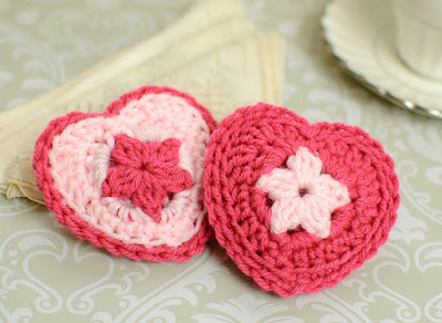 Amigurumi Crochet Hearts