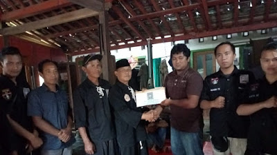 PSHT Berikan Bantuan Untuk Korban Bencana Alam di Pituruh dan Padureso