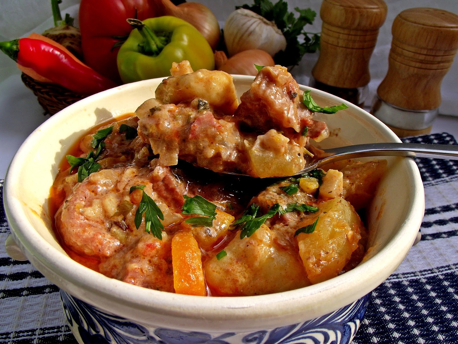 Gulaș De Vițel La Slow Cooker Crock Pot Rețete Merișor