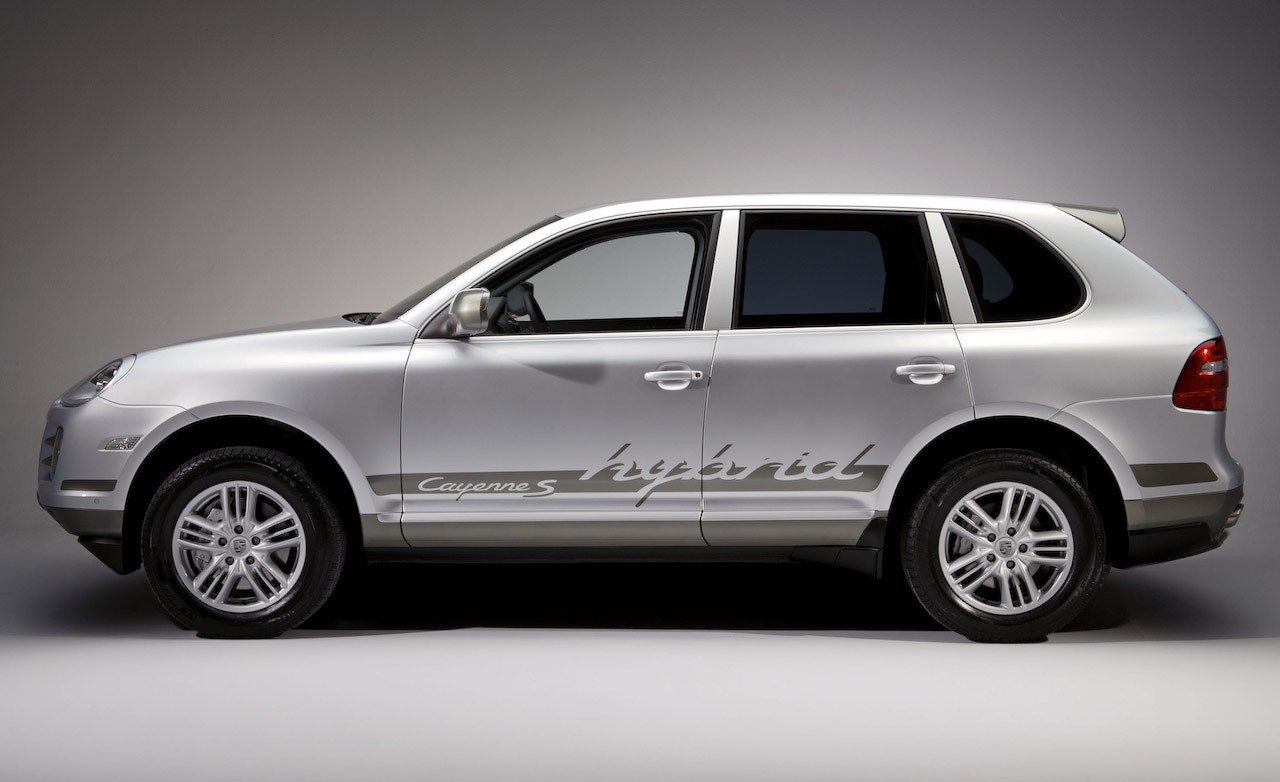 Sports Car Collection: 2011 Porsche Cayenne S Hybrid First Drive