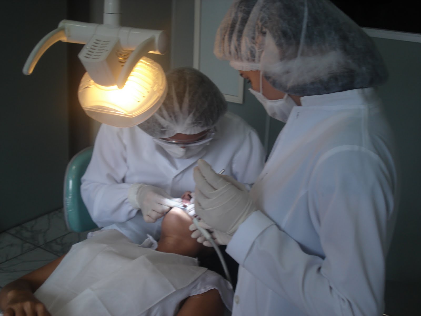 S.O.S DENTAL: O seu sorriso em boas mãos ~ Mr. Guia Notícias