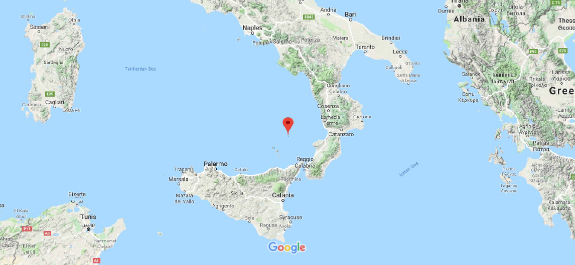 Sciency Thoughts Eruption on Mount Stromboli.