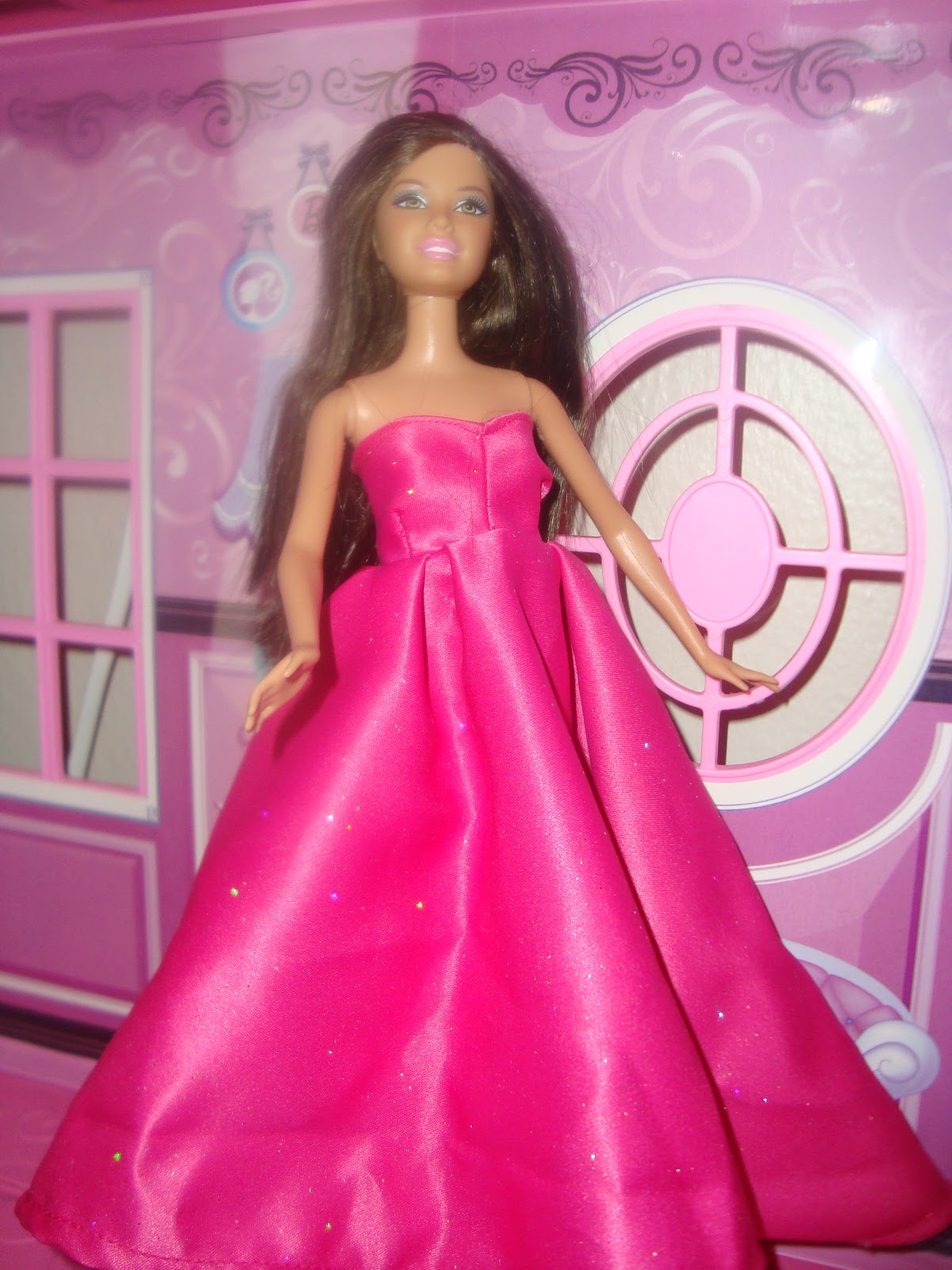 LoveBugsLane: Barbie's Ball Gown