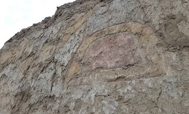 Descubren pintura mural de más de 3,200 años en La Libertad