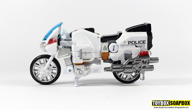 hasbro may mayhem groove bike mode