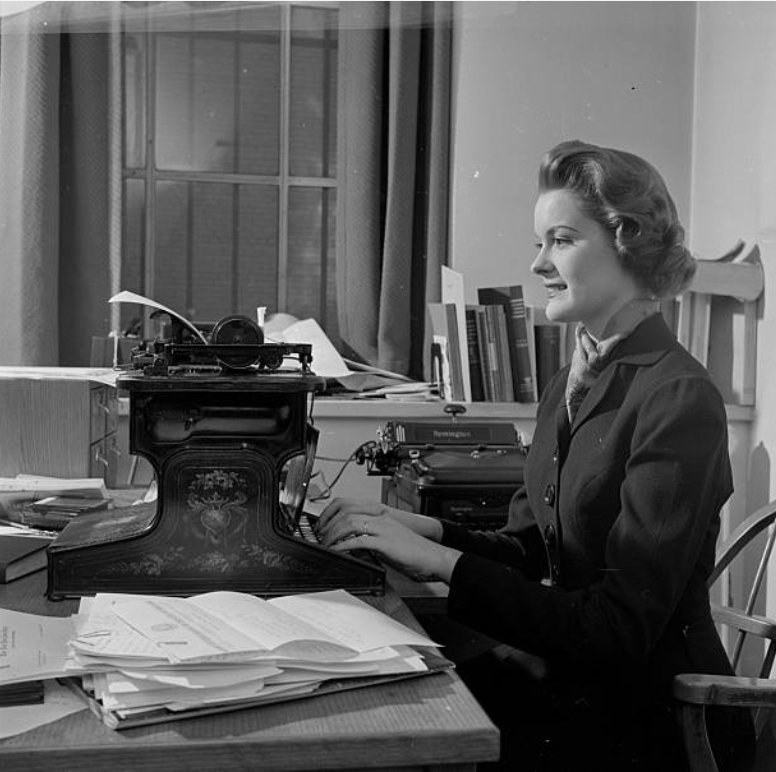 oz.Typewriter "Ilion is Remington and Remington is Ilion" An End to