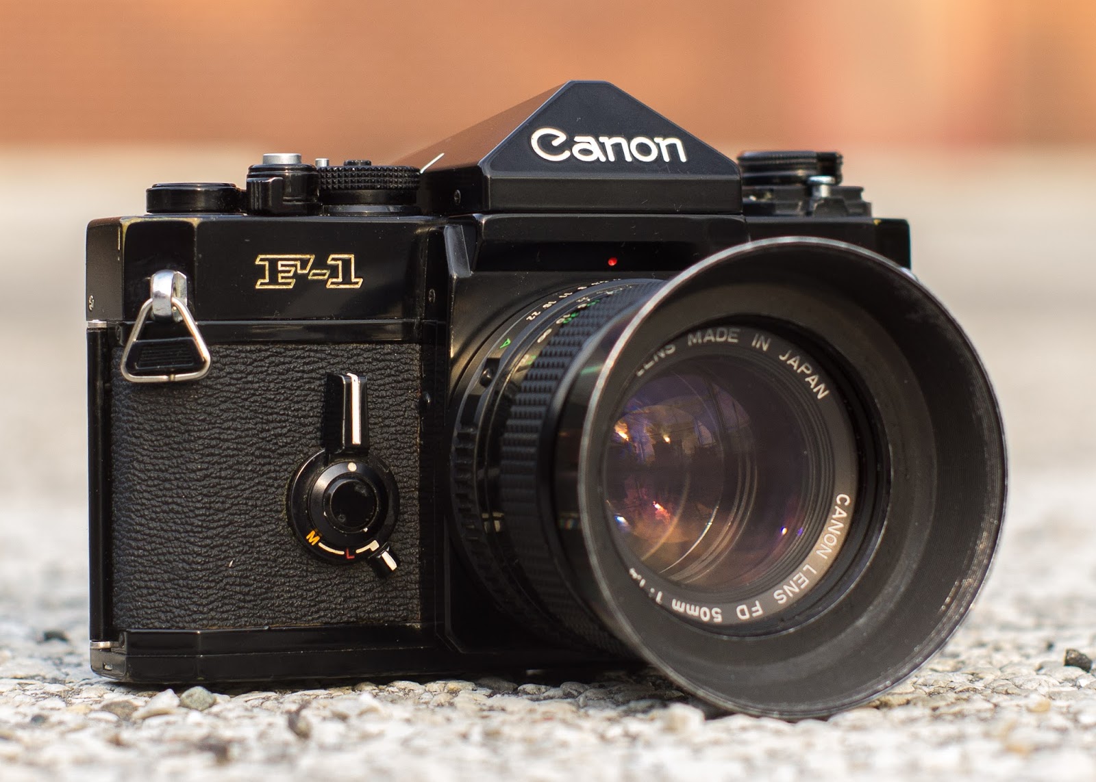 brennanprobst.com: Spotlight: Canon F-1