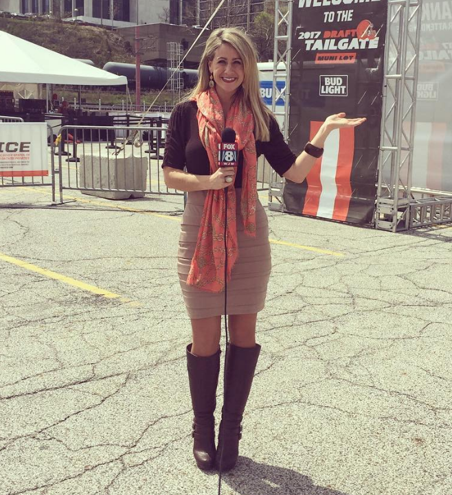 THE APPRECIATION OF BOOTED NEWS WOMEN BLOG FOX8'S JESSICA DILL IS