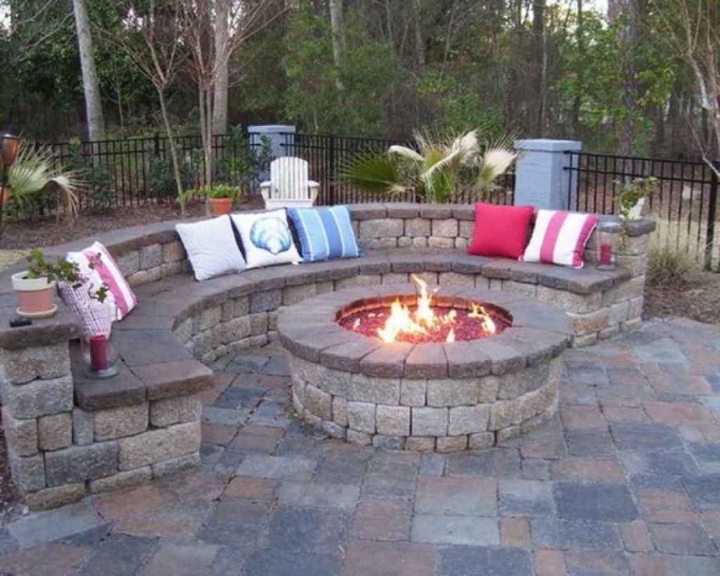 80 Cozy Backyard Fire Pit Seating Area Design Ideas HOME DECOR