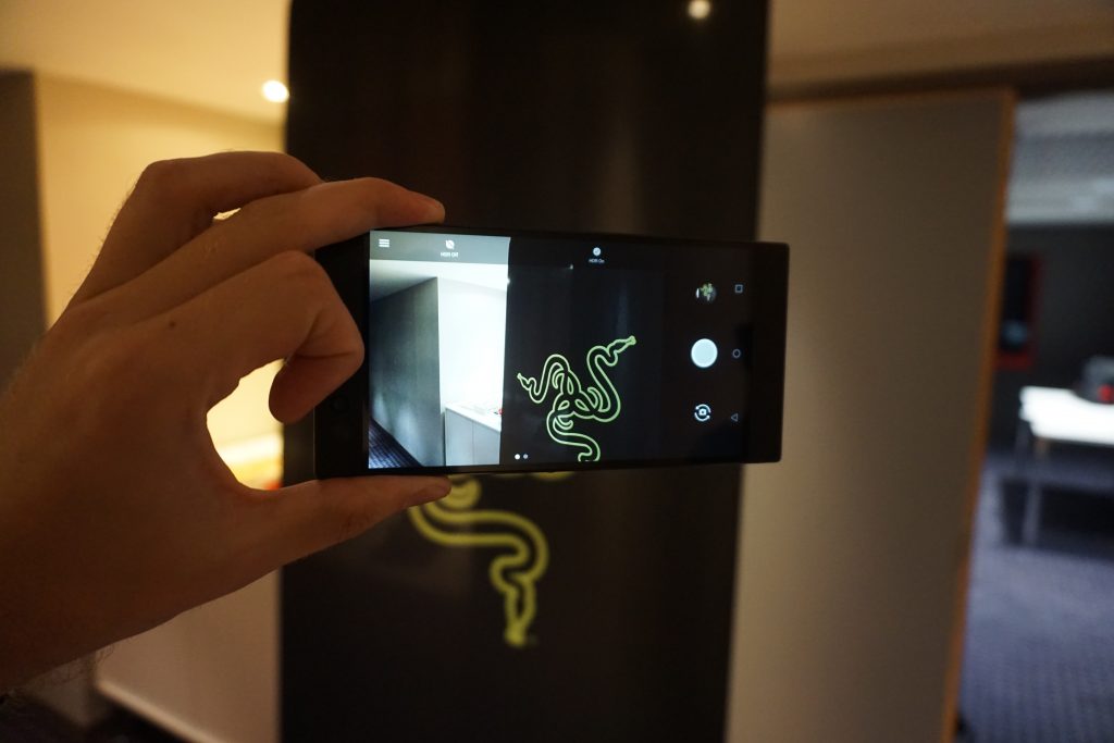 Razer Phone Receives Software Update for Camera Enhancements