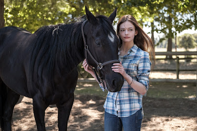 Black Beauty 2020 Mackenzie Foy Image 2