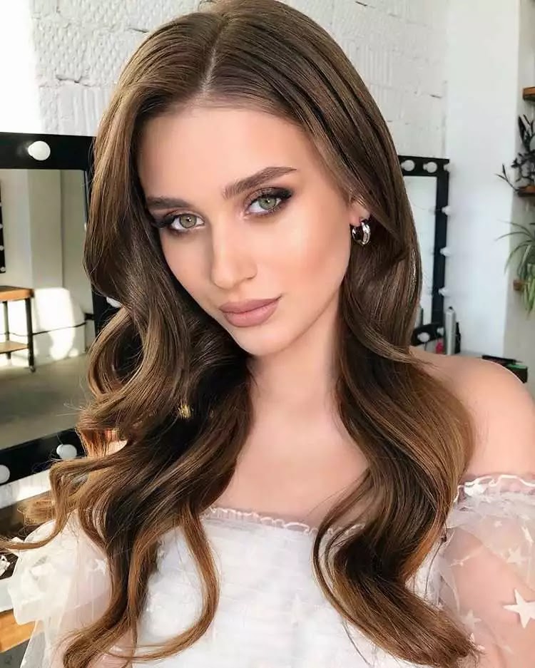 celebrity makeup mistakes
