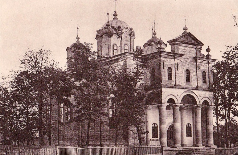 barboi.jpg?profile=RESIZE_710x