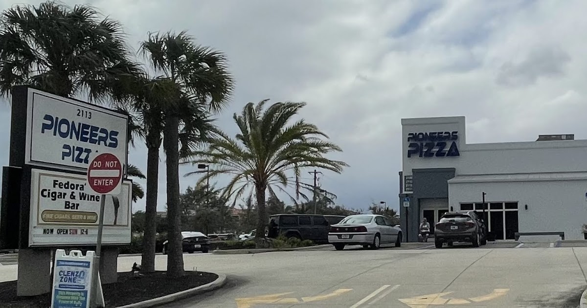 Punta Gorda Florida Daily Photo Pioneers Pizza