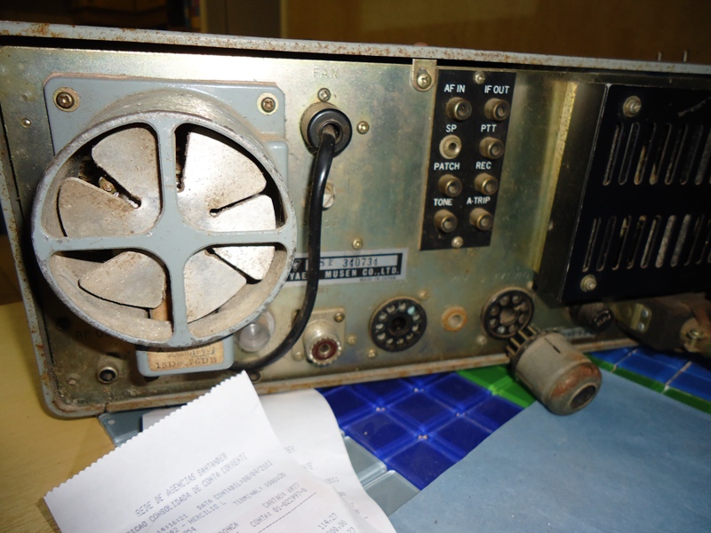 Transceptores Clássicos: Yaesu FT-101F - O clássico dos clássicos.