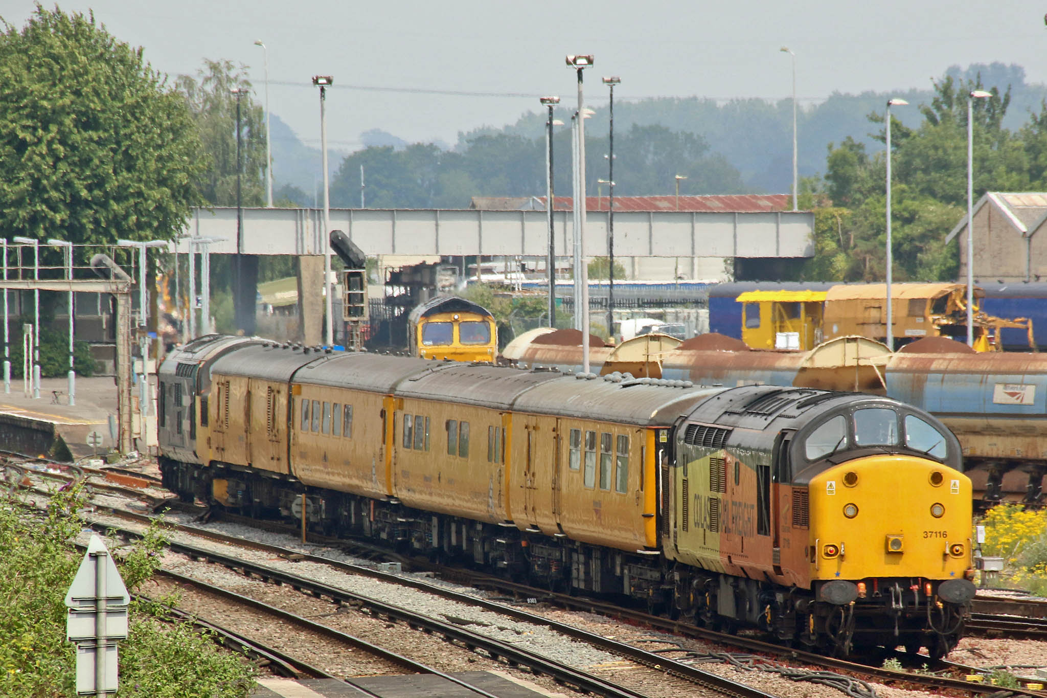 47s and other Classic Power at Southampton Test trains at Eastleigh