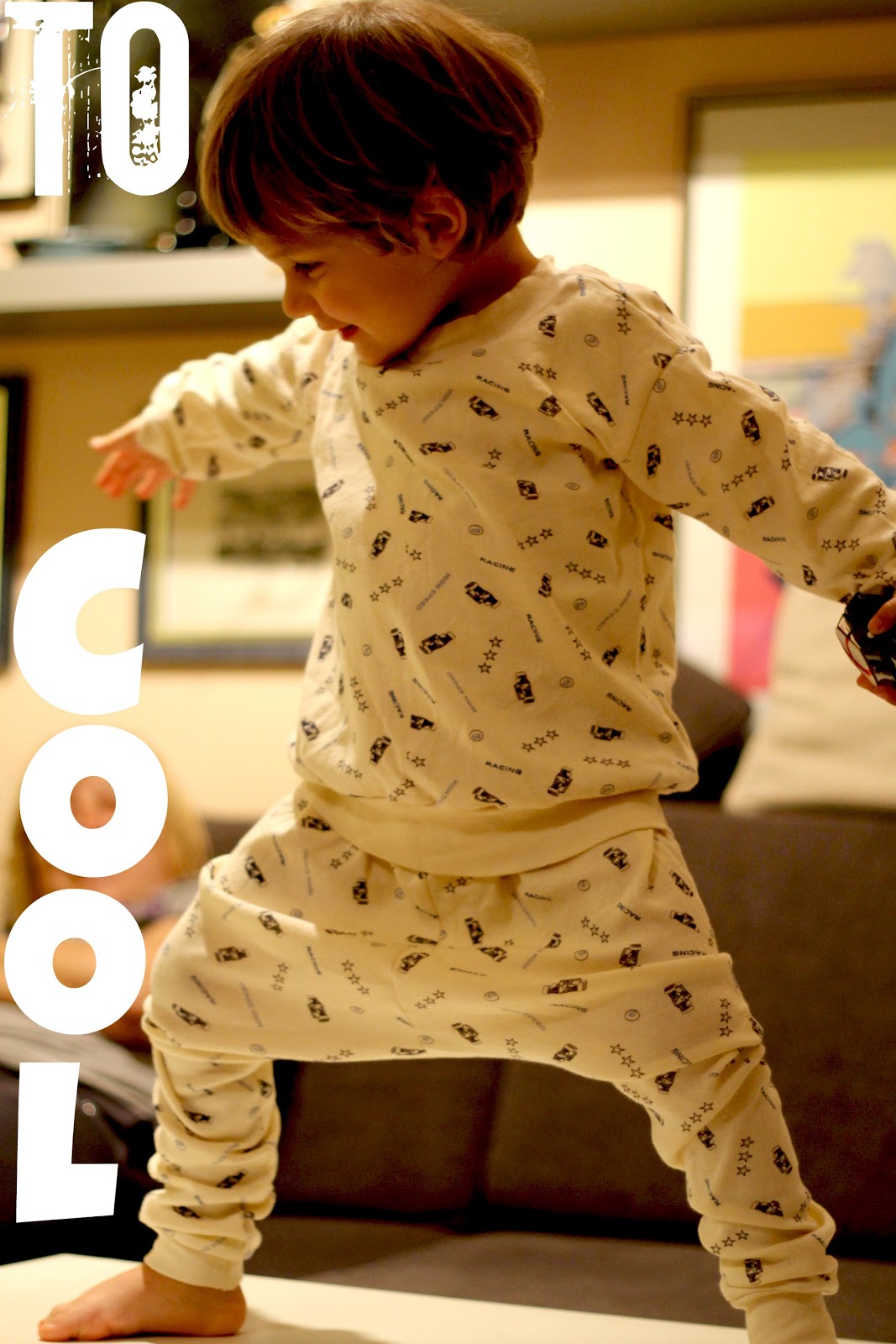 jersey cropped pants