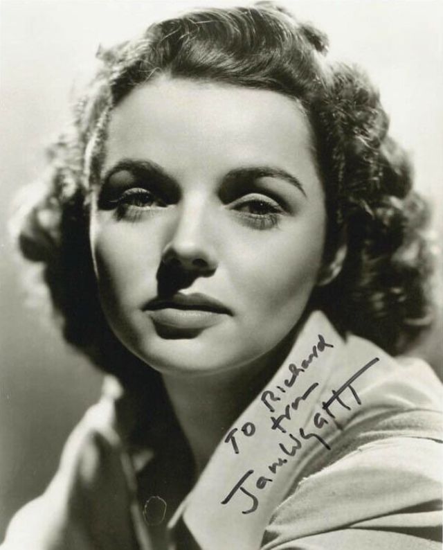 30 Beautiful Photos of Jane Wyatt in the 1930s and ’40s ~ Vintage Everyday
