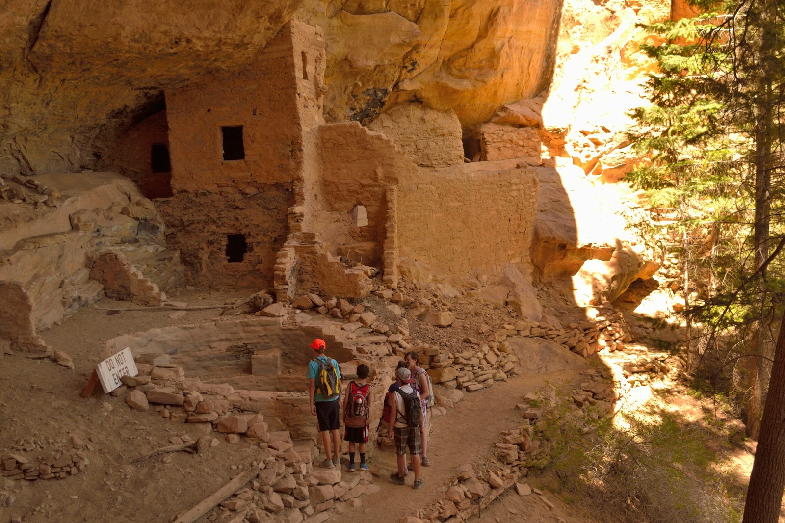 Hiking and Camping Southwest Colorado Mancos Canyon
