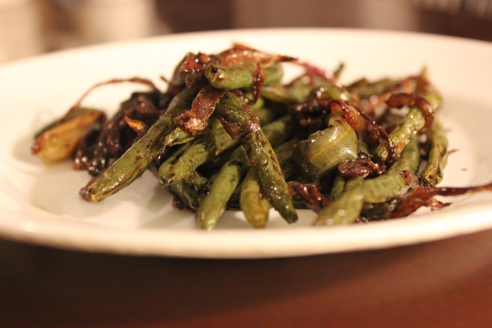 Pine Needle Tea Roasted Green Beans, Onions, and Garlic with Balsamic Vinegar