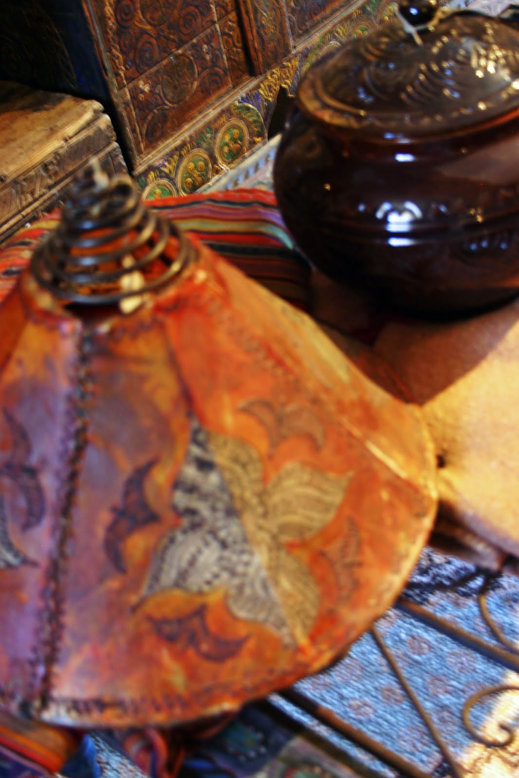 Chasing Santa Fe Santa Kilim Ali Baba's Treasures