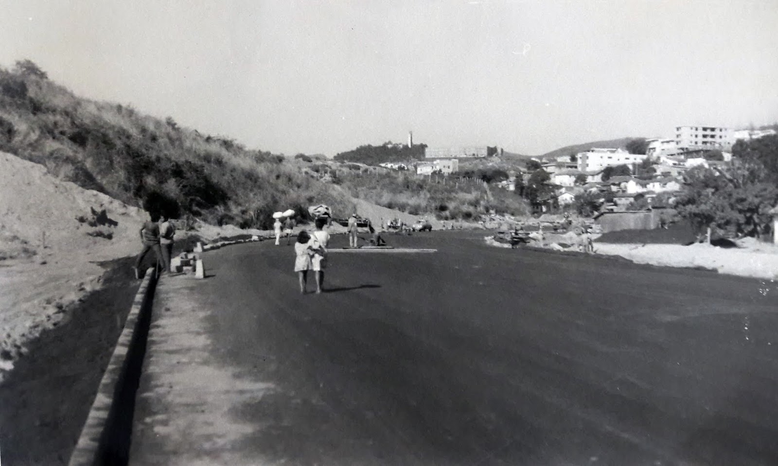 Paisagens Pretéritas abertura da Avenida Prudente de Morais, 1971 Curral del Rey