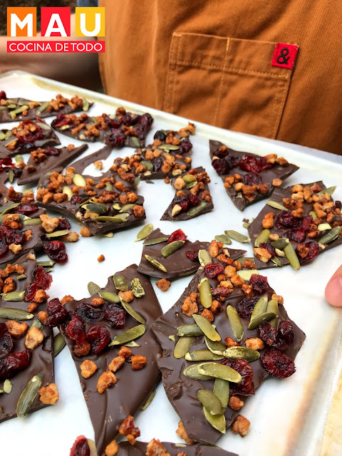 mau cocina de todo receta bark chocolate con nueces fruta chabacano arandanos coco