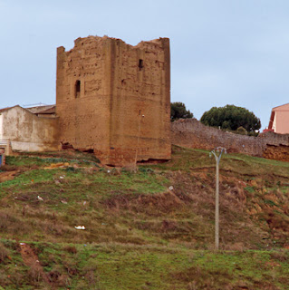 Ruinas del castillo de Altafría, en León. Castilla y León, España.
