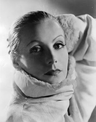 Dazzling Divas: The Icon Greta Garbo