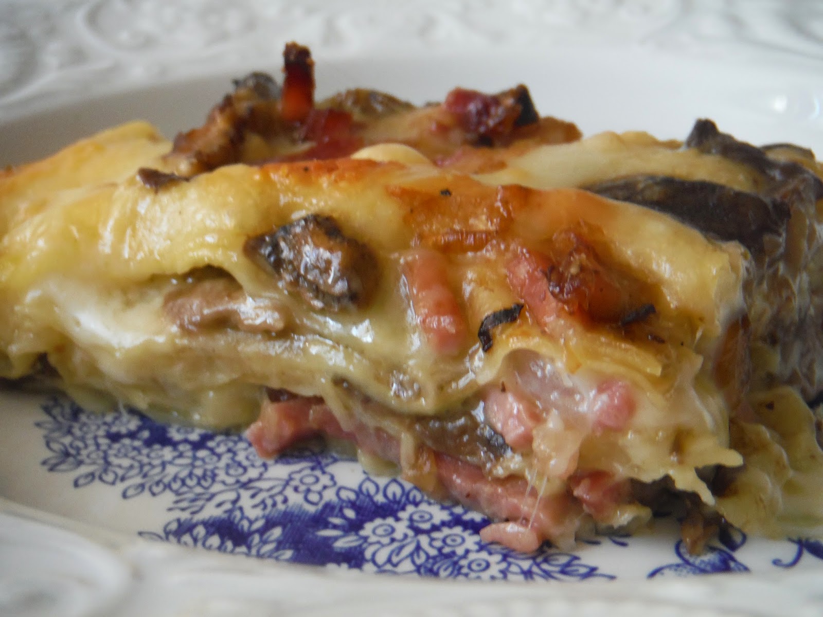 Simo's Cooking Lasagne Bianche con Funghi Porcini, Speck & Provola