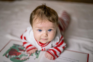 Infant Christmas Mini Ideas for San Diego California Photographers by Morning Old Fine Art 